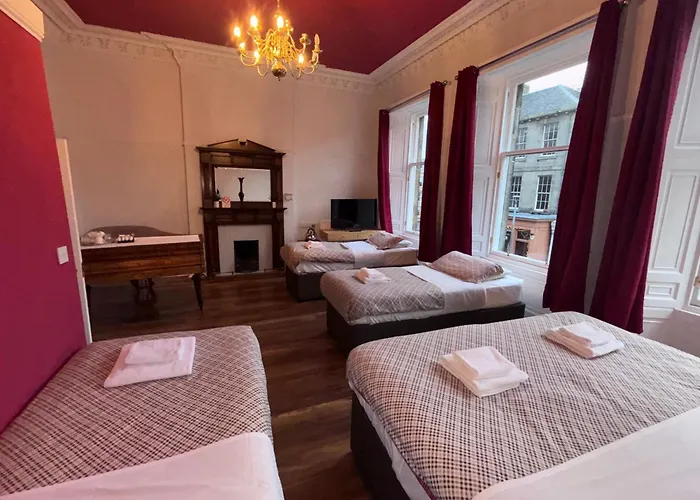 Regent House - Centre 3*