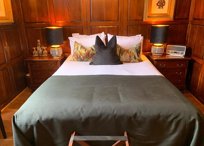 23 Mayfield 5* Edinburgh