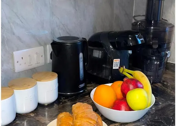 Apartamento 2 Bedroom In With 2 Free Parking Spaces Edimburgo