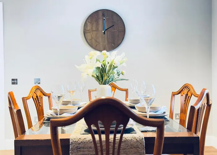 דירה Floor With Castle Views