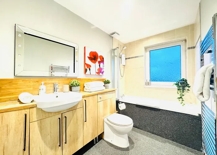 דירה Floor With Castle Views *