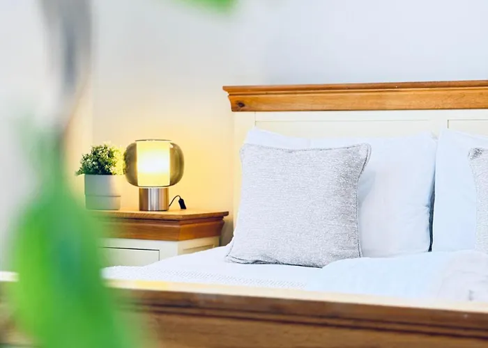 Floor With Castle Views דירה אדינבורו