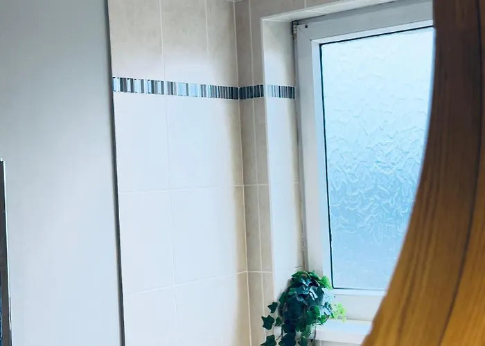 Floor With Castle Views דירה אדינבורו