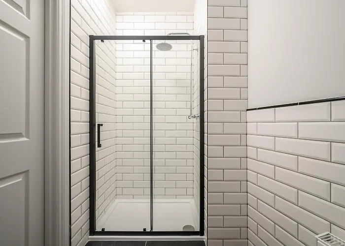 The Signal Station Luxury Апарт-отель Эдинбург