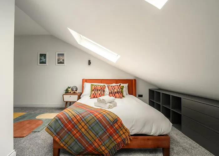 The Signal Station Luxury Эдинбург