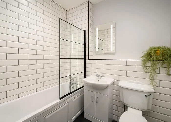 The Signal Station Luxury 4* Эдинбург