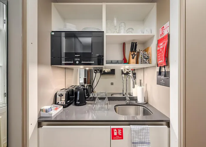 Apartment Destiny Scotland - St Andrew Square *