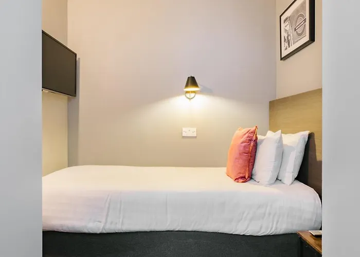 Towerbridge64 Hotel Edinburgh