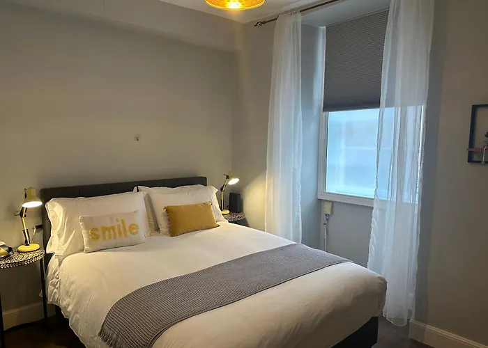 公寓 Comfortable One-bedroom Free Parking Space