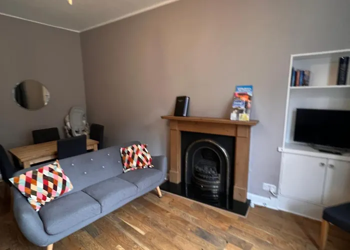 Апартаменты John Knox's On Edinburgh's Royal Mile Эдинбург