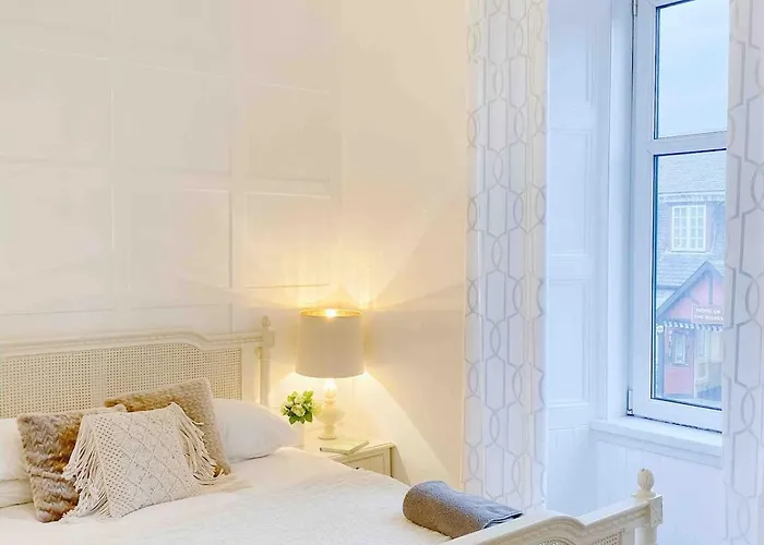 Apartamento Chic Flat Close To Edinburgh, Airport, & Zoo