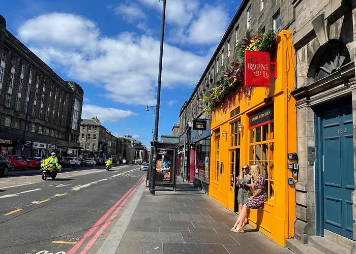 דירה Lothian Center *