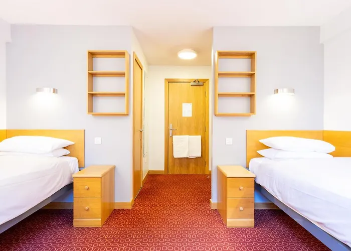 Summer At The Of Apartment Edinburgh