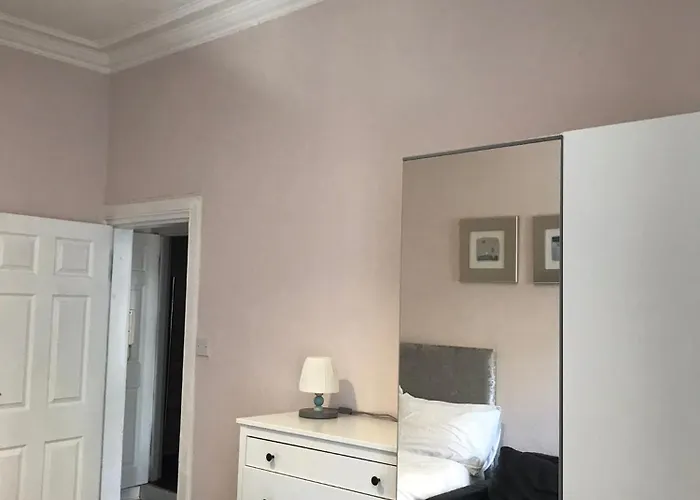 Edinburgh City Holiday Apartments