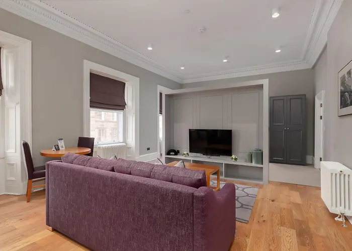 Apartment Destiny Scotland - Distillers House Edinburgh