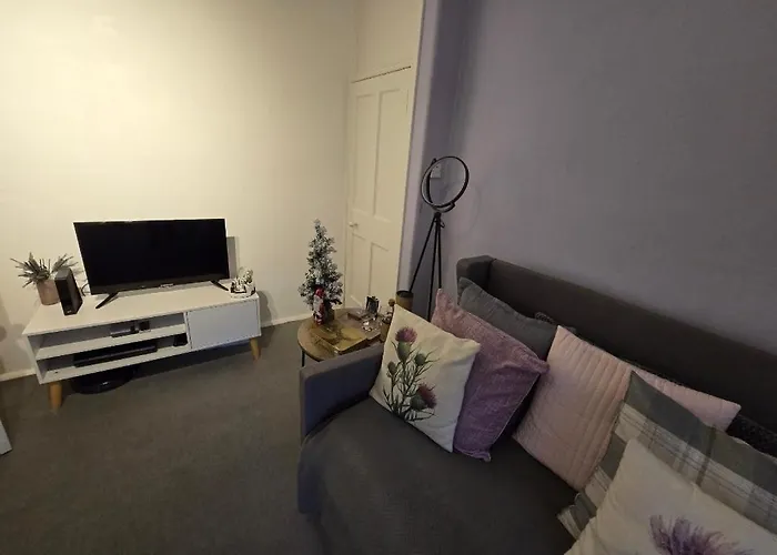 Bespoke Tours Scotland @ Morrison Street * אדינבורו