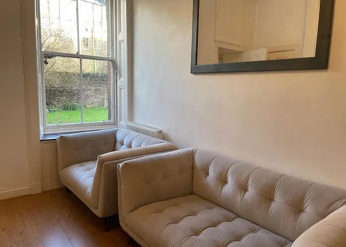 Apartment Large Flat In Chic Bruntsfield Edinburgh