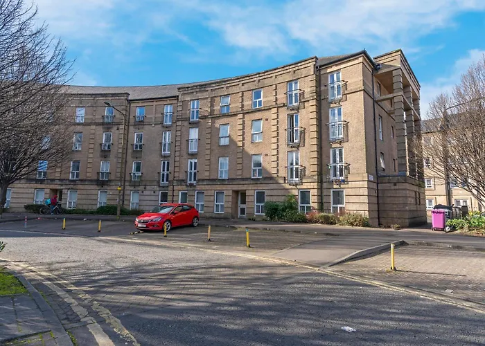 1 Double In Shared In With Free Parking דירה אדינבורו