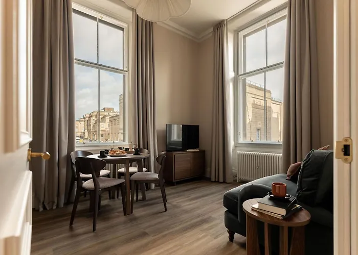 Hotel Moment George Iv Bridge *