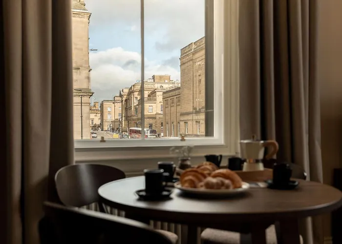 Moment George Iv Bridge Hotel