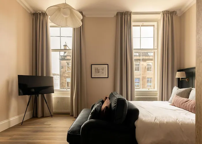 Hotel Moment George Iv Bridge