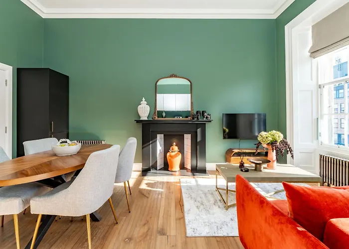 Apartament Dragon Luxury At 8 Albyn Place