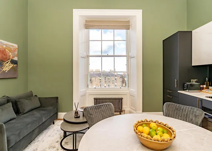 Dragon Luxury At 8 Albyn Place Apartament *