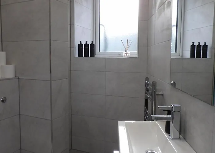 Apartament Convenience, Calm Comfort-- A Stylish One-bedroom Retreat Just 3 Stops From The Heart Of The