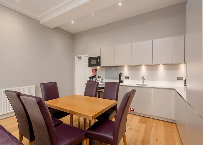 Διαμέρισμα Destiny Scotland - Princes Street *