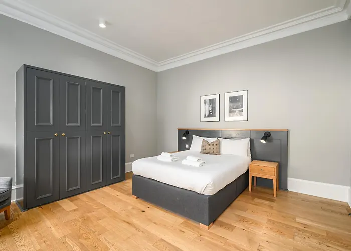 Destiny Scotland - Distillers House Apartment