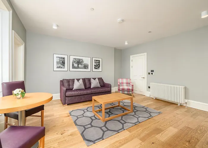 苏格兰迪斯提尼公寓 - 酿酒屋