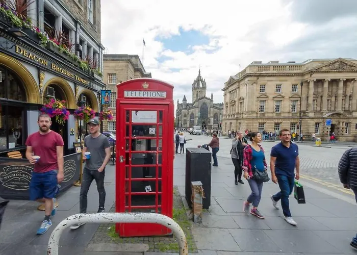 Lejlighed Joivy Warm & Welcoming Flat Near Castle Edinburgh