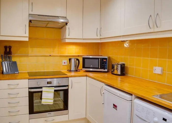 Joivy Warm & Welcoming Flat Near Castle Edimburgo