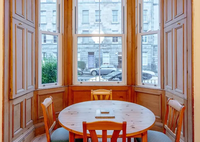 Lejlighed Beautiful Spacious Ground Floor Newington Flat