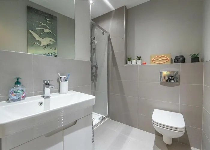 Modern Main Door Flat Center Апартаменты