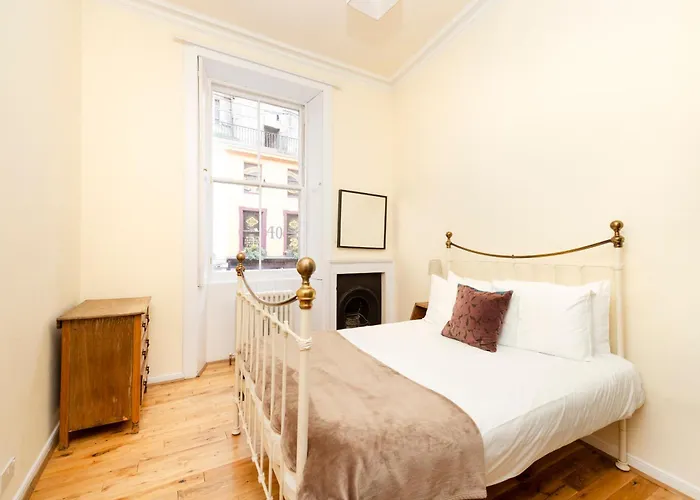 Joivy Charming Flat Near St Giles *