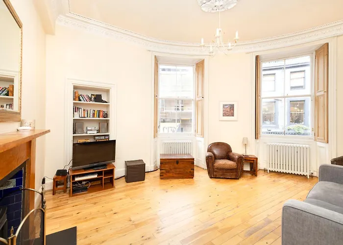 Daire Joivy Charming Flat Near St Giles