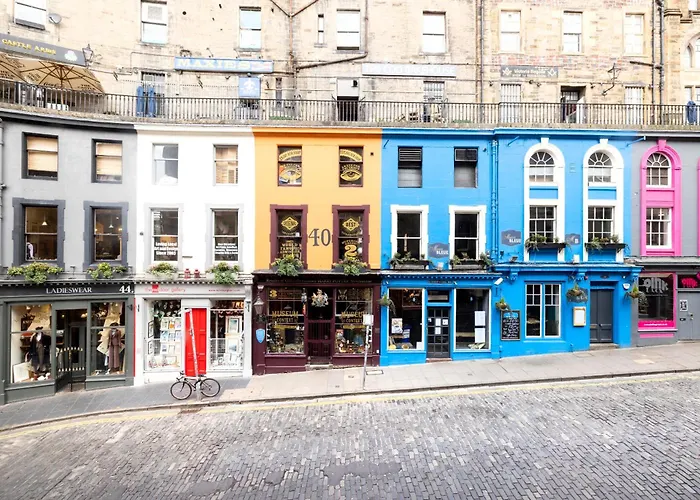 Joivy Charming Flat Near St Giles Daire *