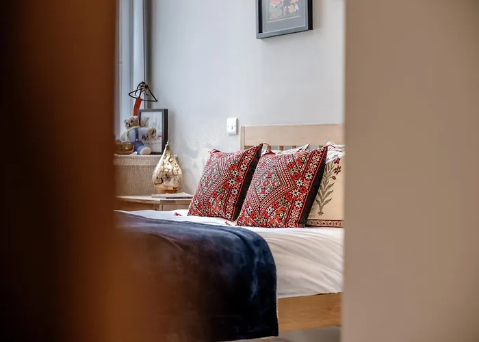 Unique Two Bed In