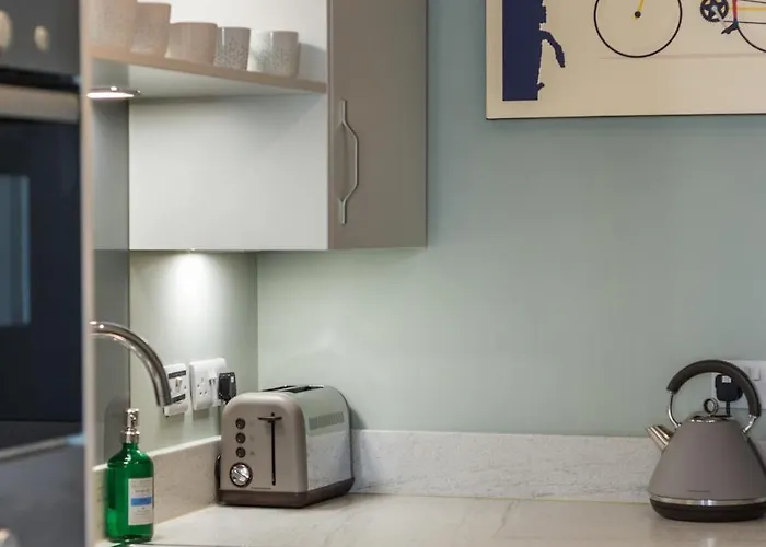 The Cobbled Rider 爱丁堡