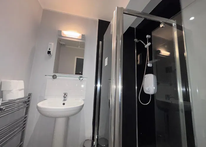 Park View Hotel *