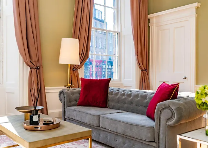 Apartament Dragon Luxury At 8 Albyn Place