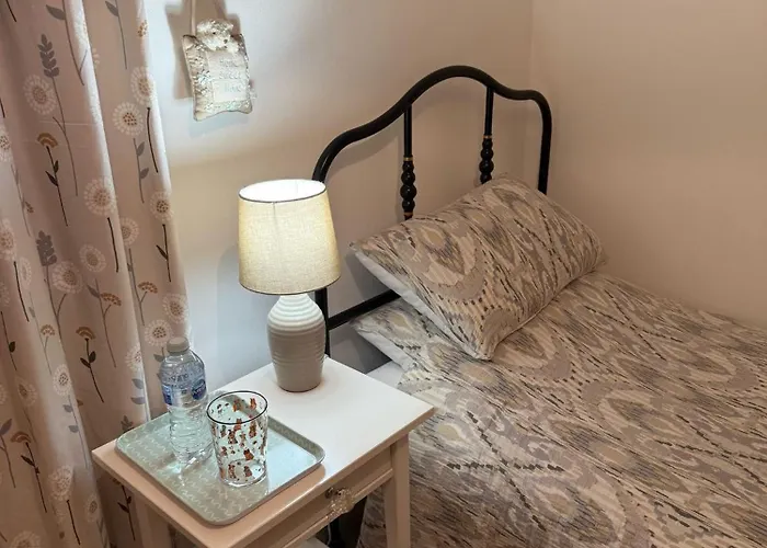 Single With Beautiful Garden Quarto em Acomodações Particulares Edimburgo