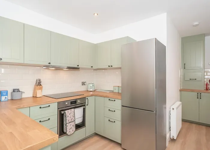 Charming Family House In Rosewell - Pass The Keys אדינבורו