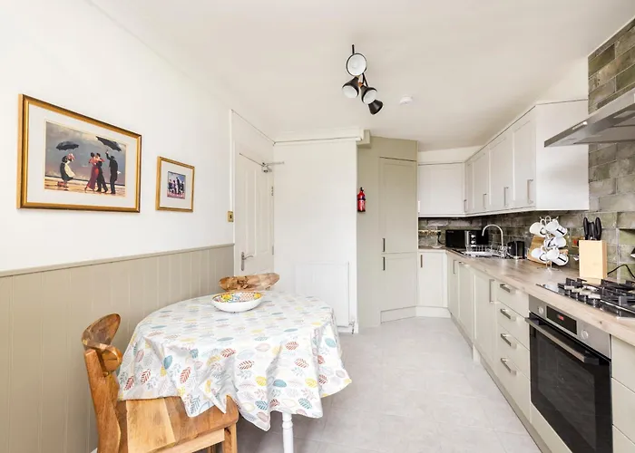 Joivy Beautiful Apartment, Private Garden, Calton Hill Apartmán Edinburgh