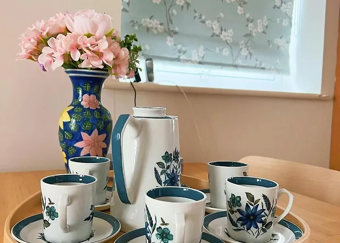 Luxury At * إدنبرة