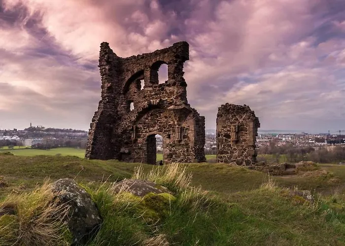 Luxury At إدنبرة