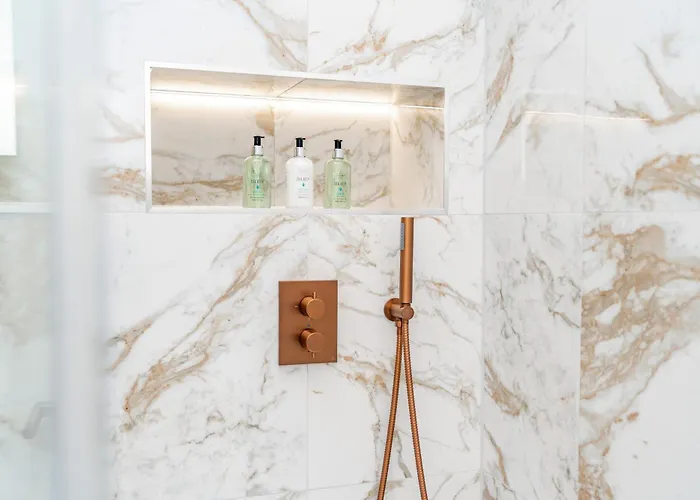 Dragon Luxury At 9 Albyn Place Эдинбург