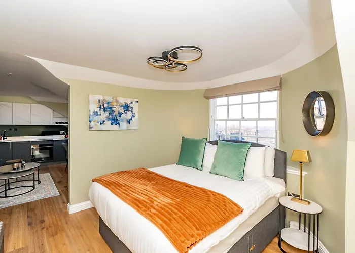 Dragon Luxury At 9 Albyn Place