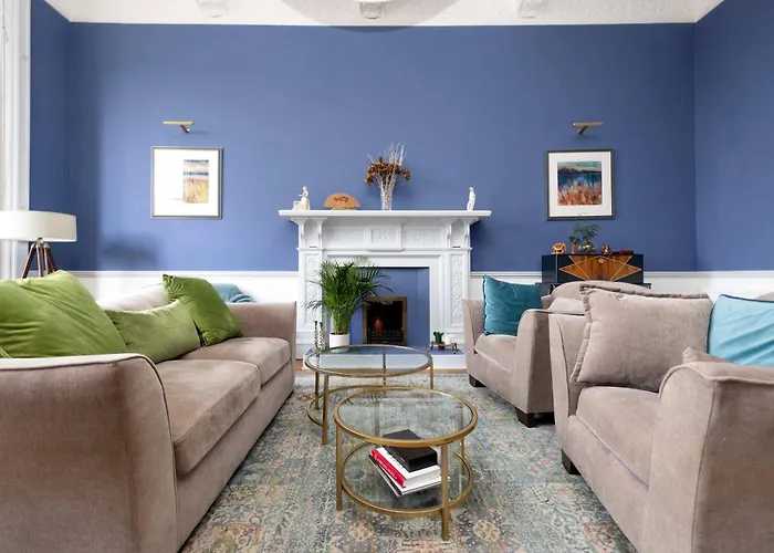 Apartament Joivy Spacious 2-bedroom Ground Floor Flat